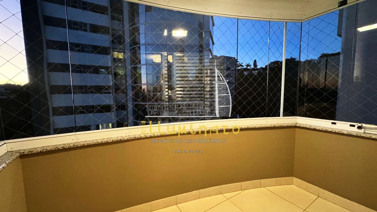 Apartamento à venda com 3 quartos, 140m² - Foto 19