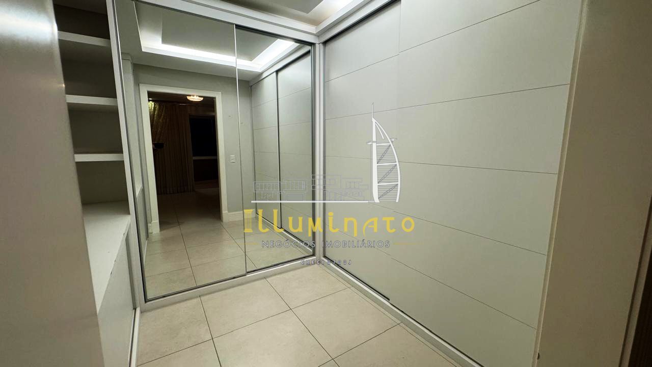 Apartamento à venda com 3 quartos, 140m² - Foto 18