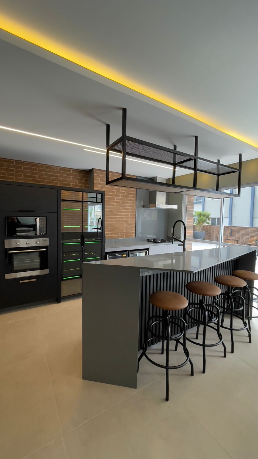 Apartamento à venda com 1 quarto, 32m² - Foto 18