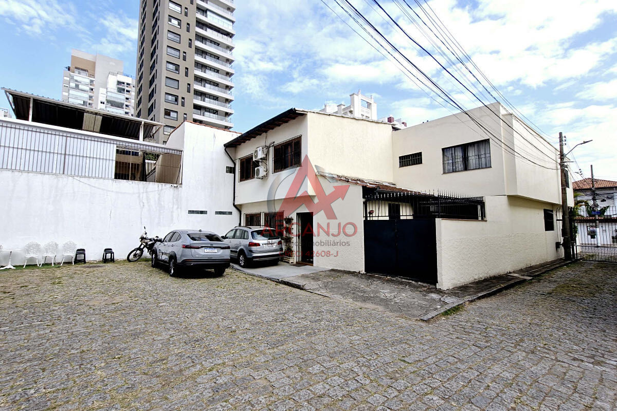 Sobrado, 2 quartos, 215 m² - Foto 1