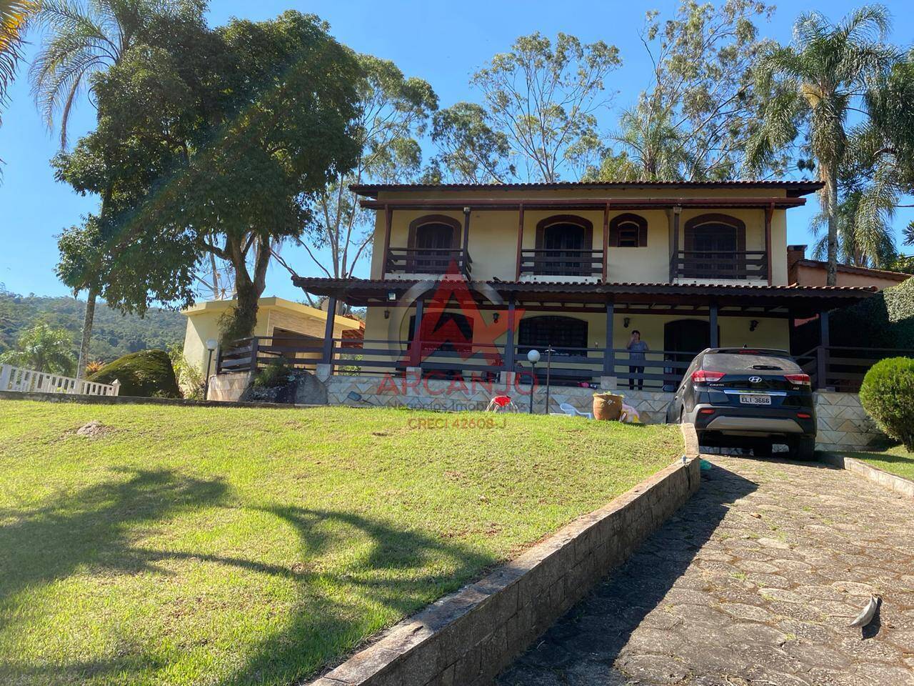 Chácara, 3 quartos, 320 m² - Foto 1