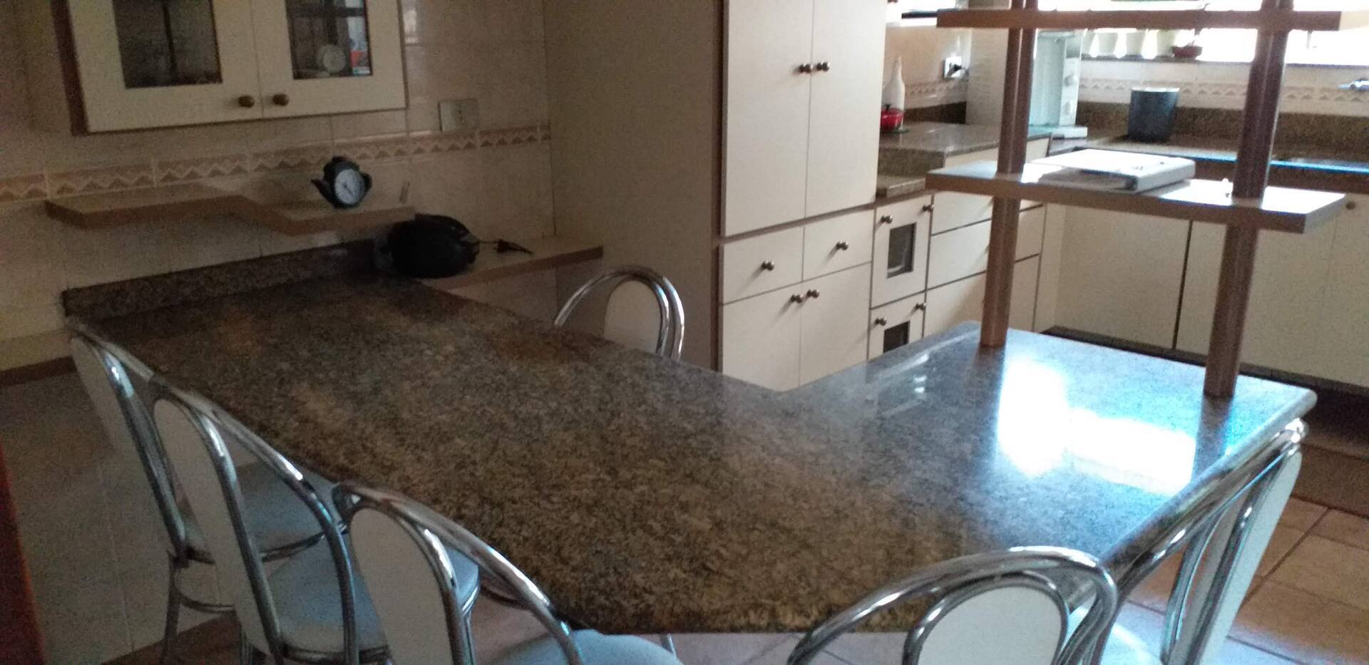 Casa, 4 quartos, 260 m² - Foto 9