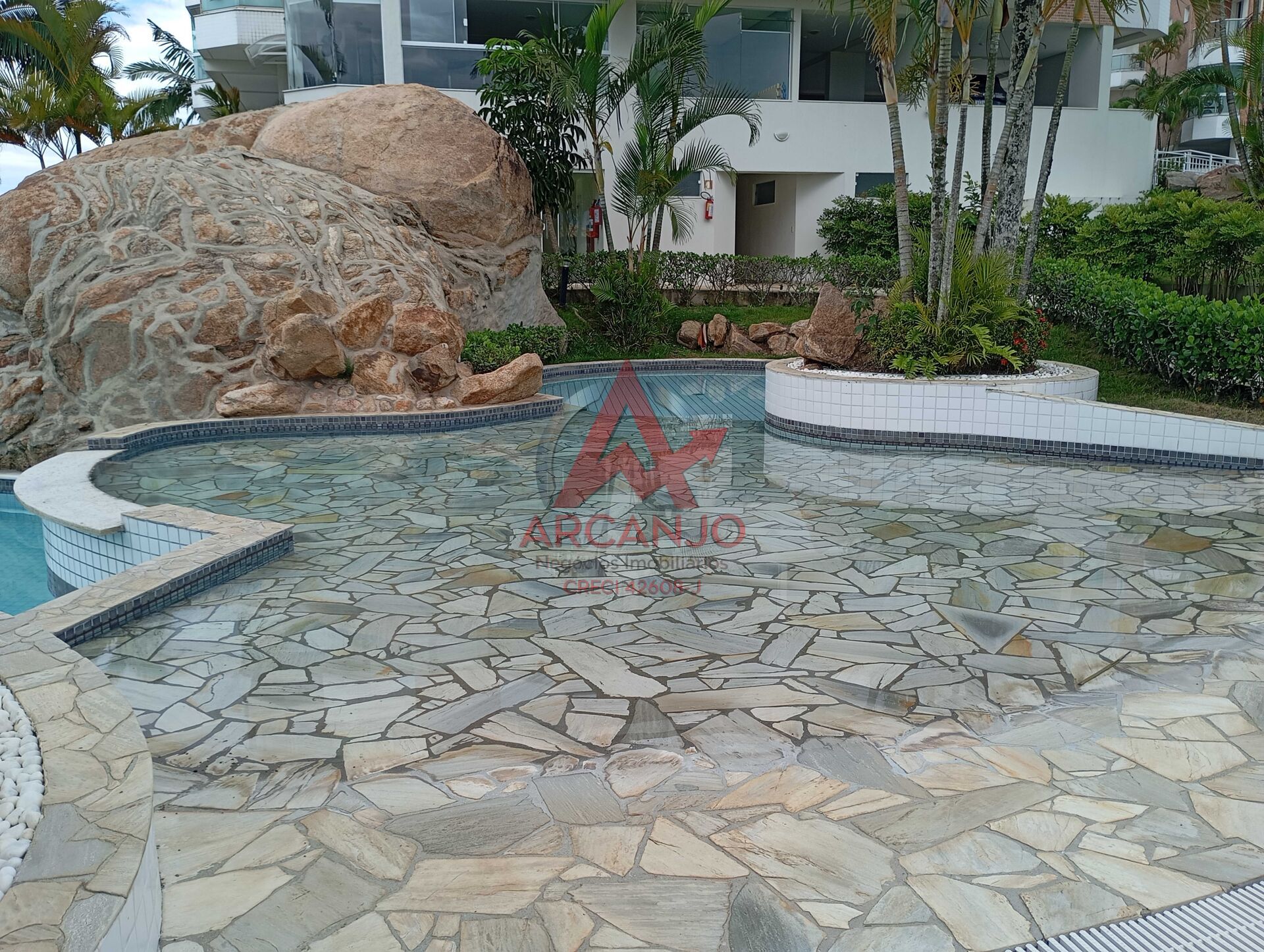 Cobertura, 3 quartos, 199 m² - Foto 33