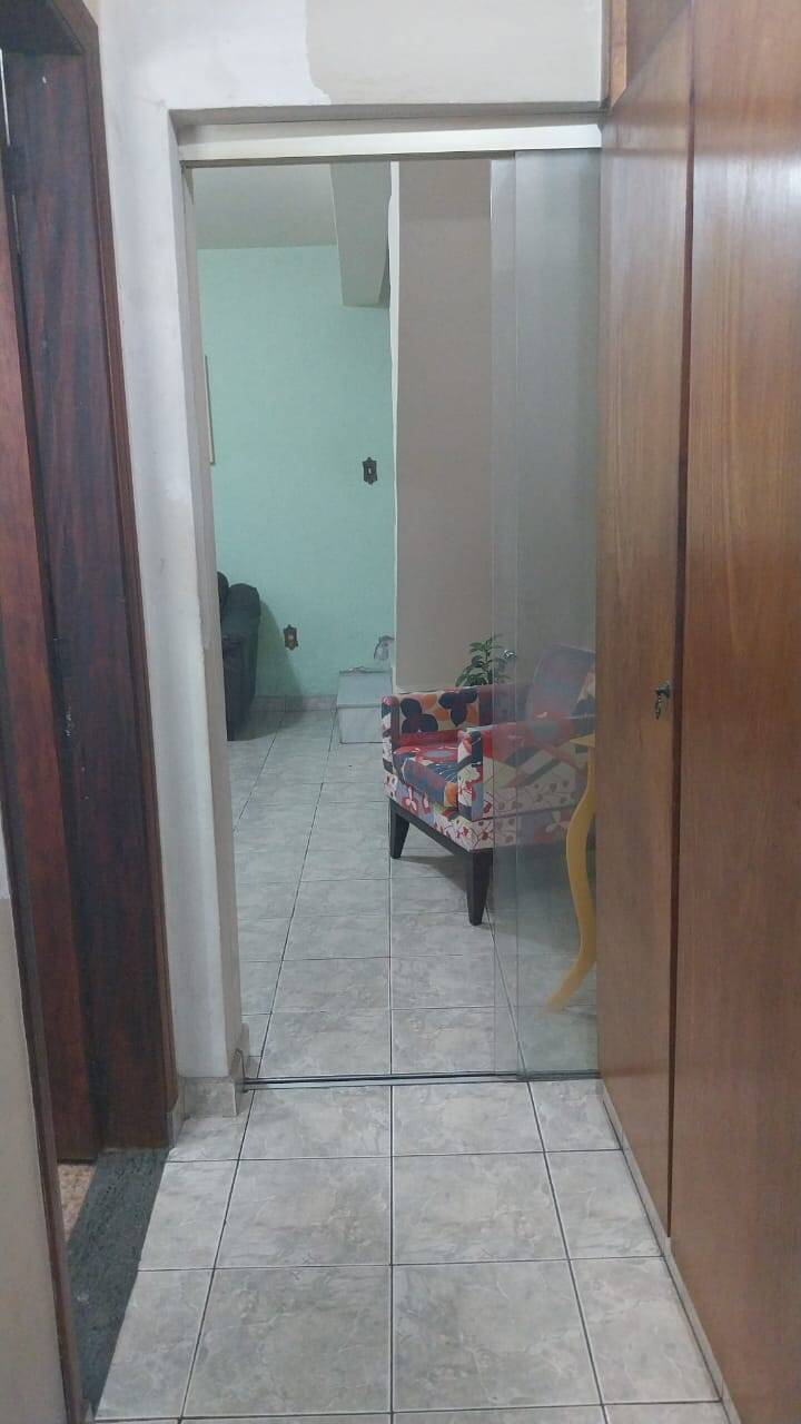 Sobrado, 8 quartos, 370 m² - Foto 41