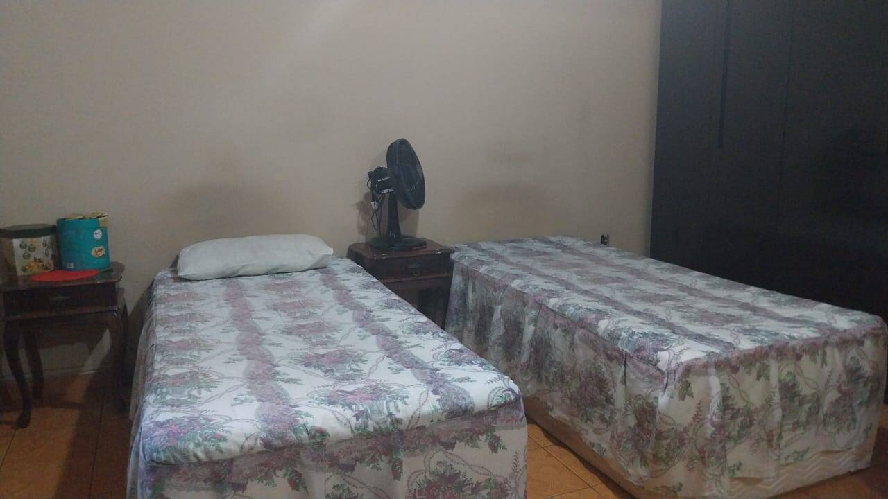 Sobrado, 8 quartos, 370 m² - Foto 33