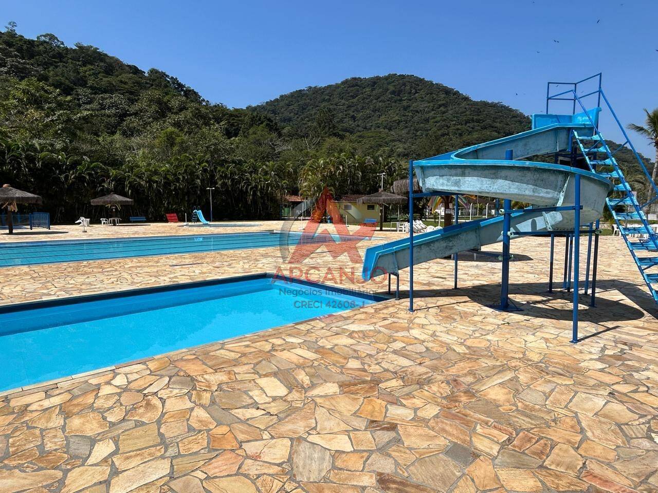 Casa, 4 quartos, 302 m² - Foto 42