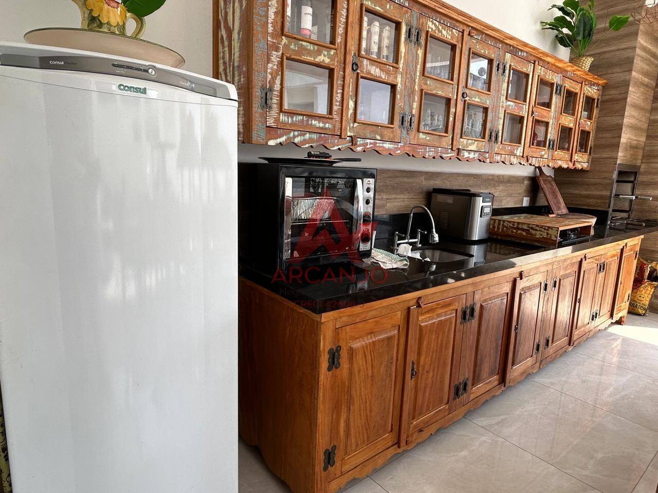 Casa, 4 quartos, 302 m² - Foto 12