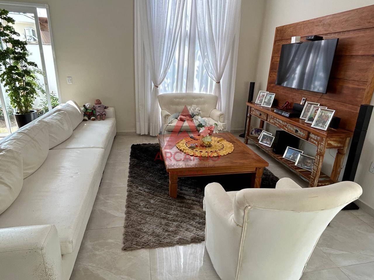 Casa, 4 quartos, 302 m² - Foto 9