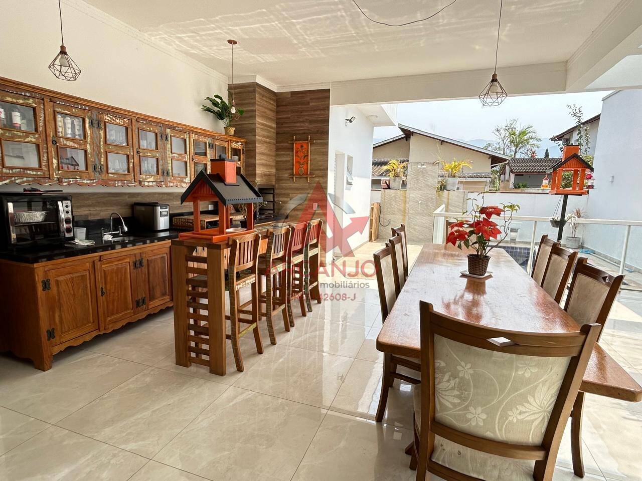 Casa, 4 quartos, 302 m² - Foto 35