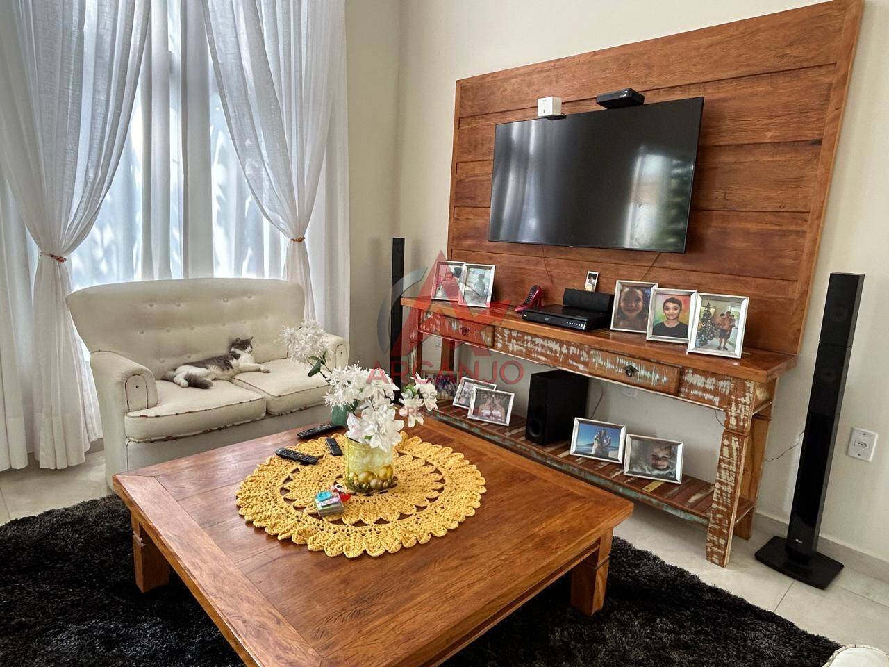 Casa, 4 quartos, 302 m² - Foto 38