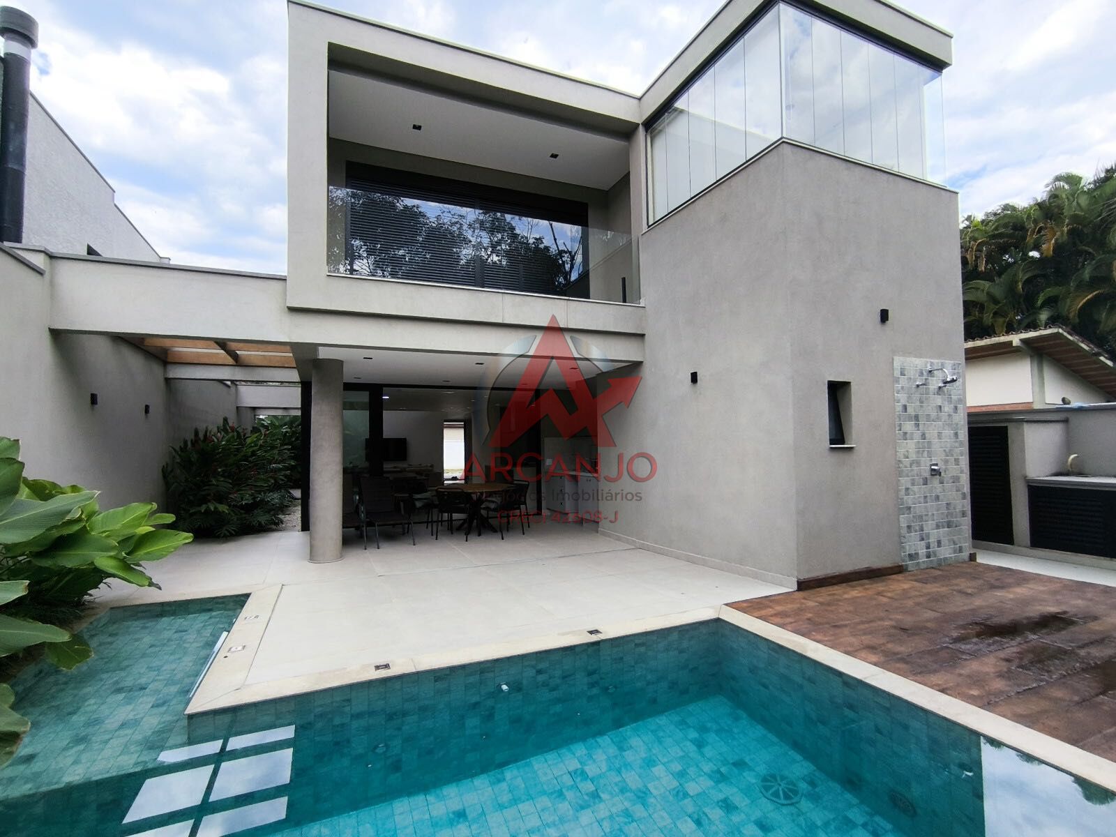 Casa, 4 quartos, 355 m² - Foto 1