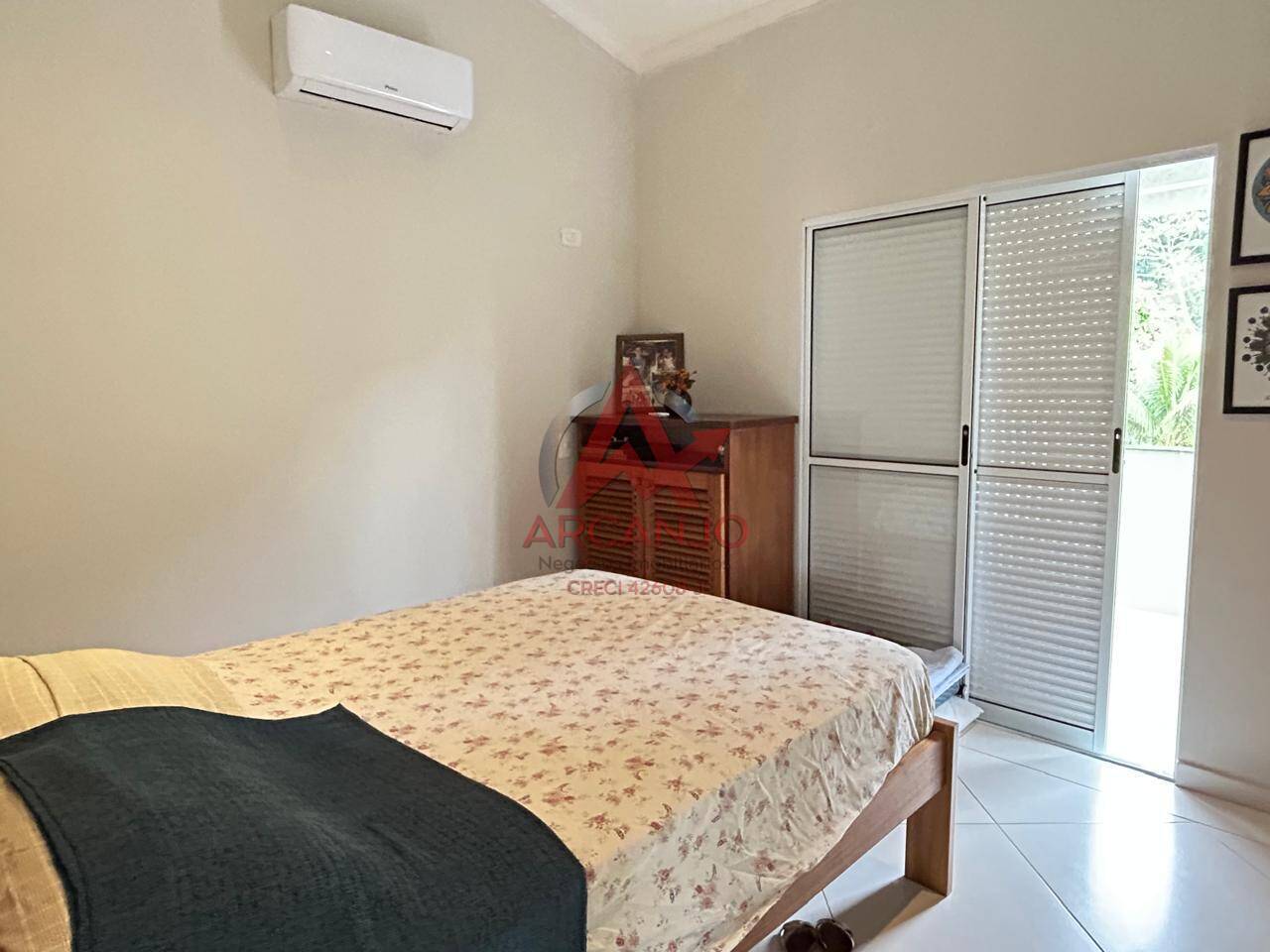 Casa, 3 quartos, 270 m² - Foto 34