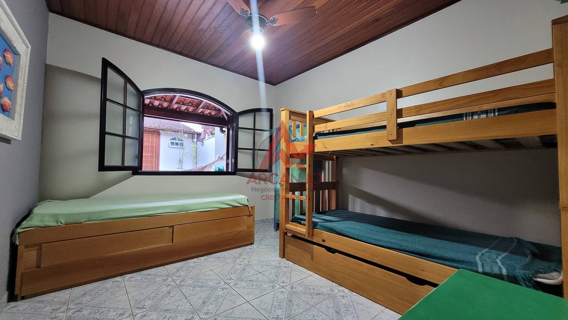 Casa, 6 quartos, 200 m² - Foto 46