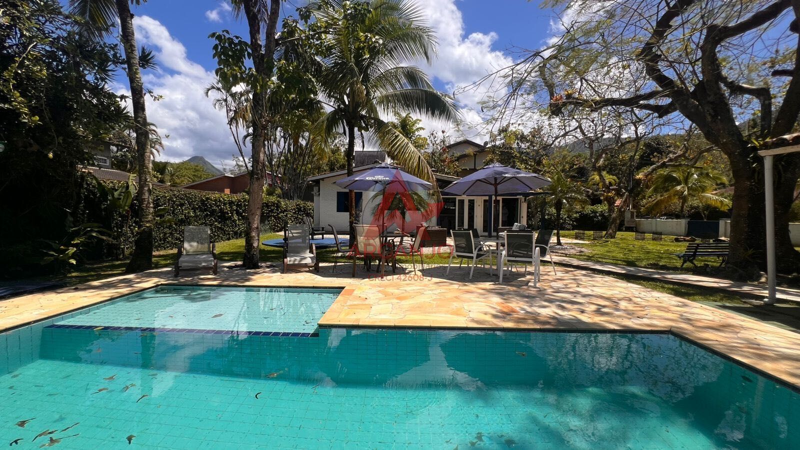 Casa, 5 quartos, 300 m² - Foto 47