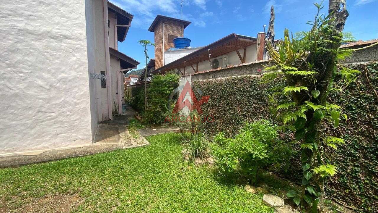 Casa, 5 quartos, 250 m² - Foto 9