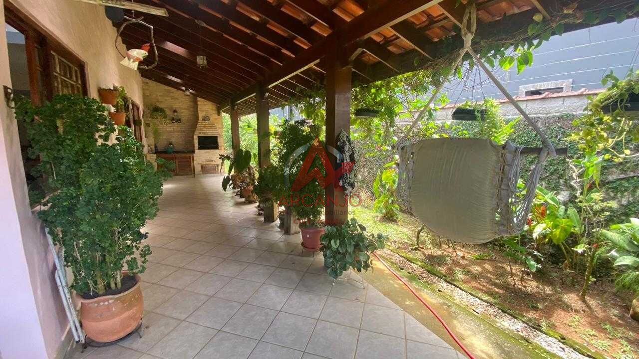 Casa, 5 quartos, 250 m² - Foto 5