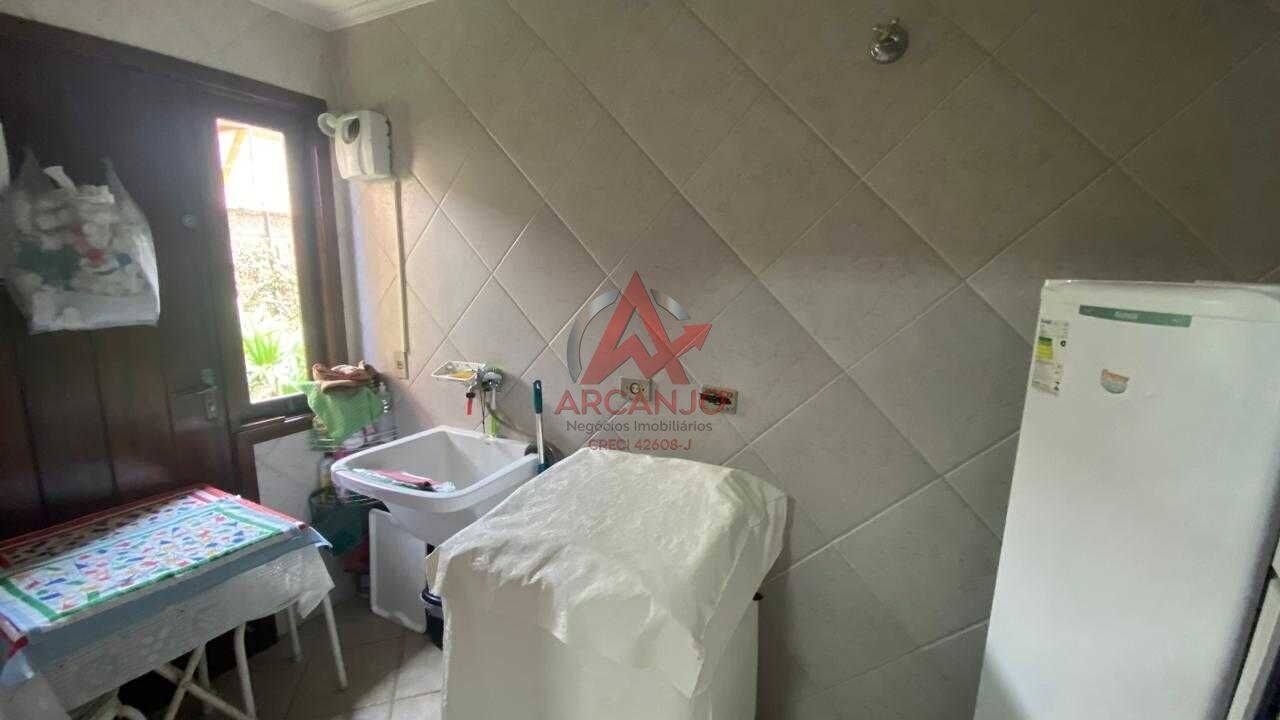 Casa, 5 quartos, 250 m² - Foto 20