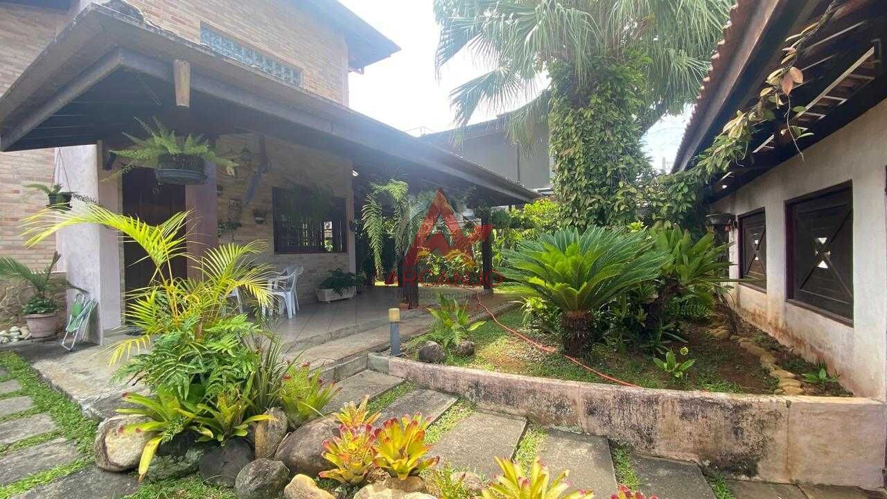 Casa, 5 quartos, 250 m² - Foto 2