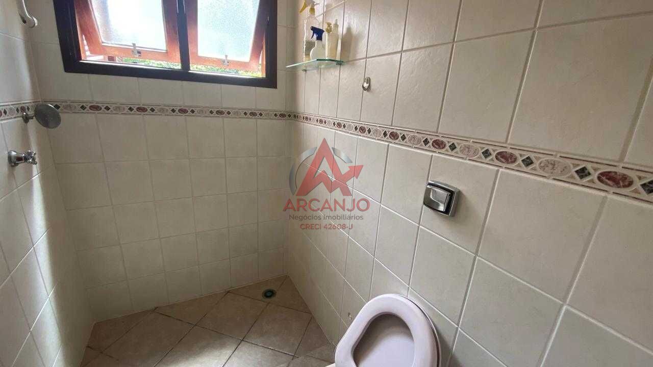 Casa, 5 quartos, 250 m² - Foto 23