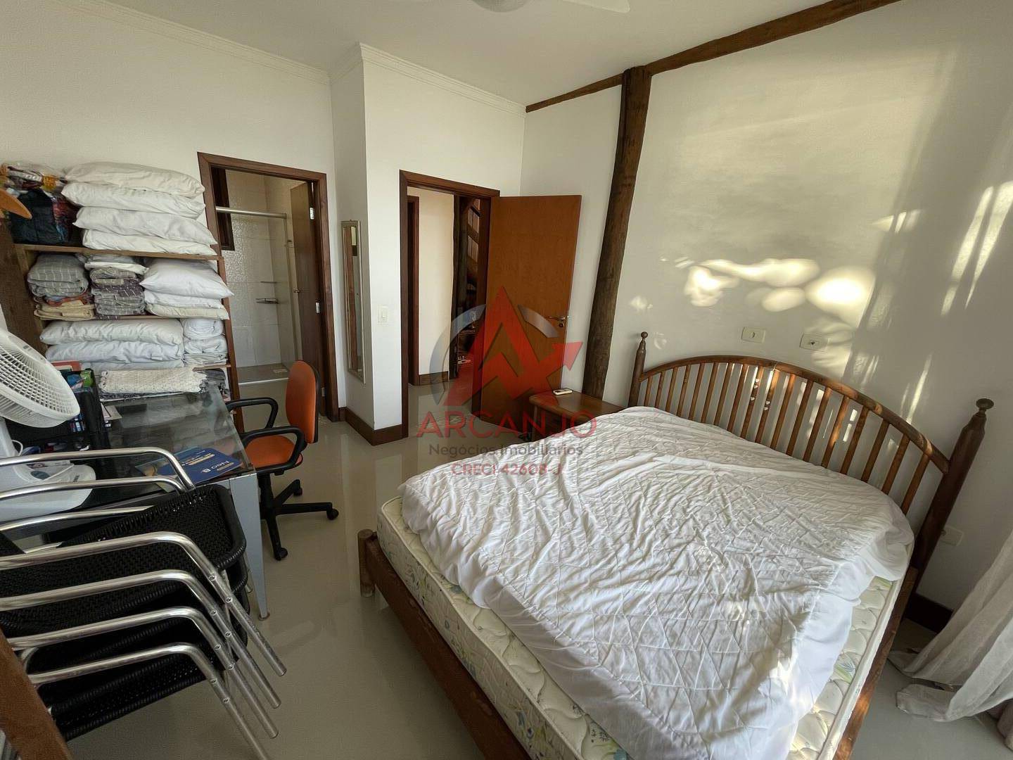 Casa, 3 quartos, 267 m² - Foto 8