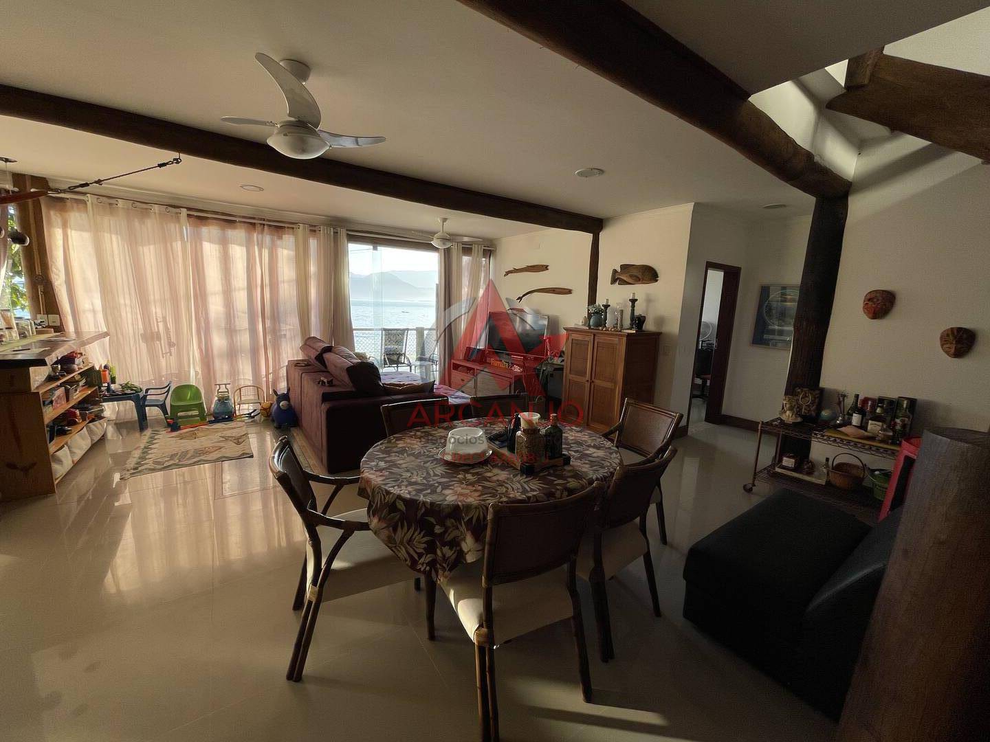 Casa, 3 quartos, 267 m² - Foto 34