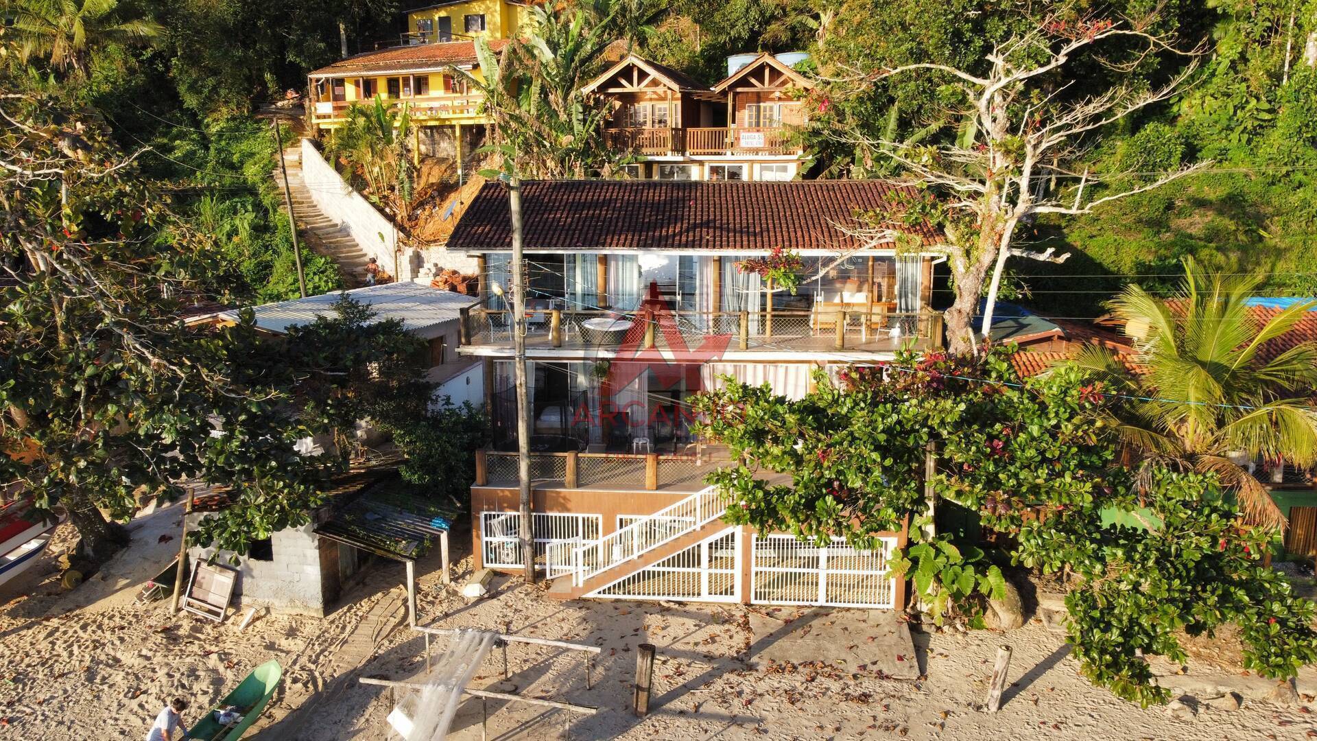 Casa, 3 quartos, 267 m² - Foto 16