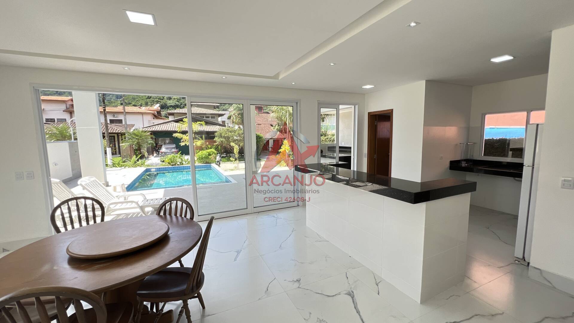 Sobrado, 4 quartos, 360 m² - Foto 34