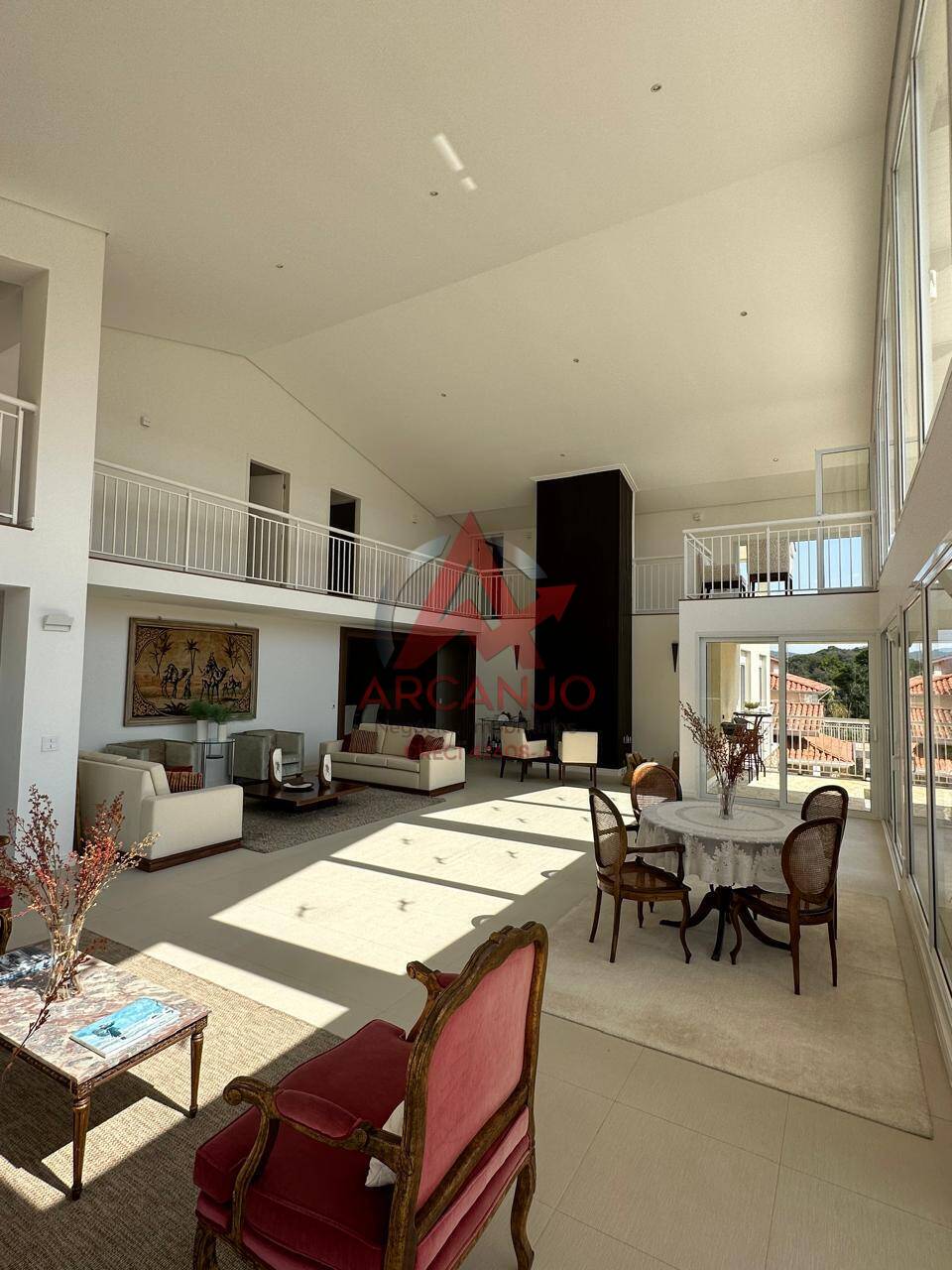 Casa, 13 quartos, 4189 m² - Foto 32