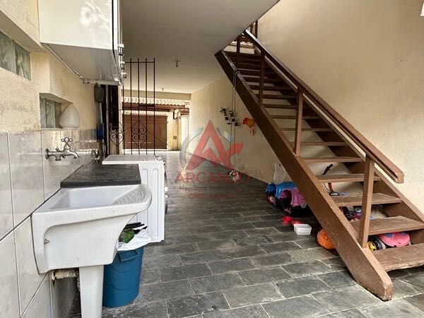 Sobrado, 4 quartos, 388 m² - Foto 4