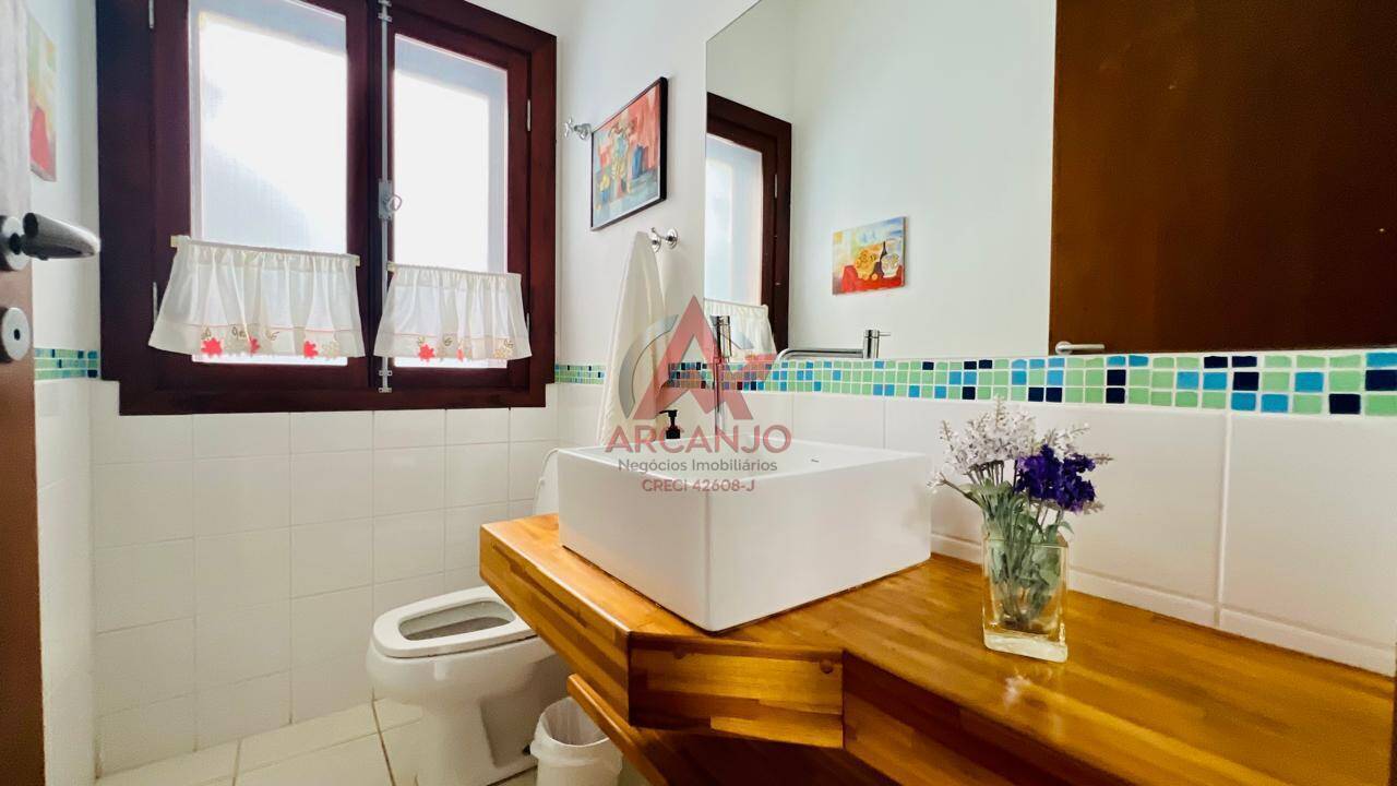 Casa, 5 quartos, 240 m² - Foto 35