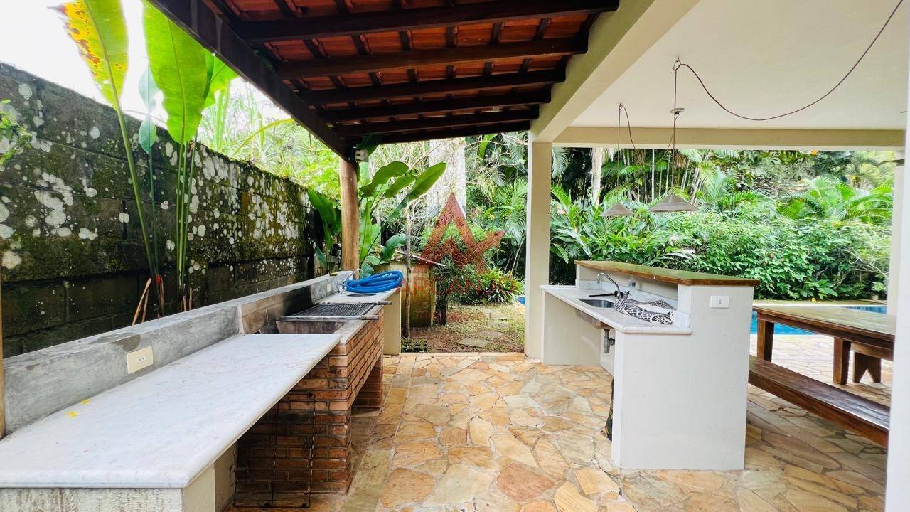 Casa, 5 quartos, 240 m² - Foto 38