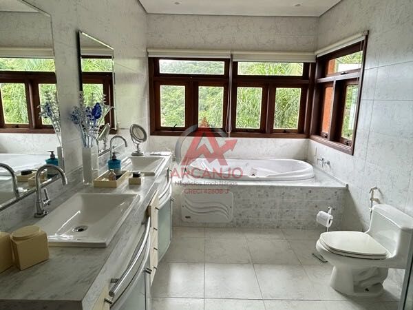 Casa, 5 quartos, 360 m² - Foto 39