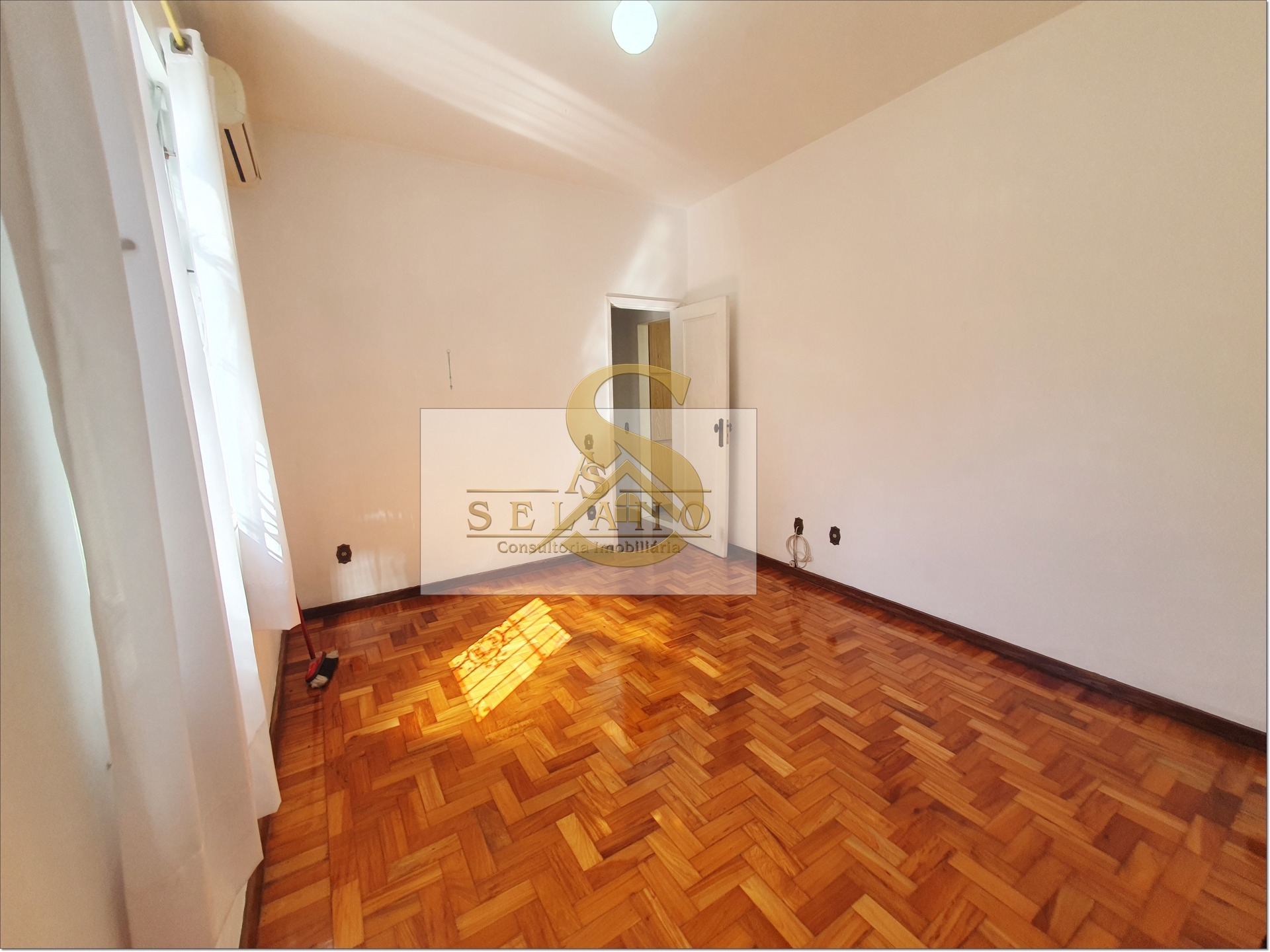 Casa, 4 quartos, 222 m² - Foto 10