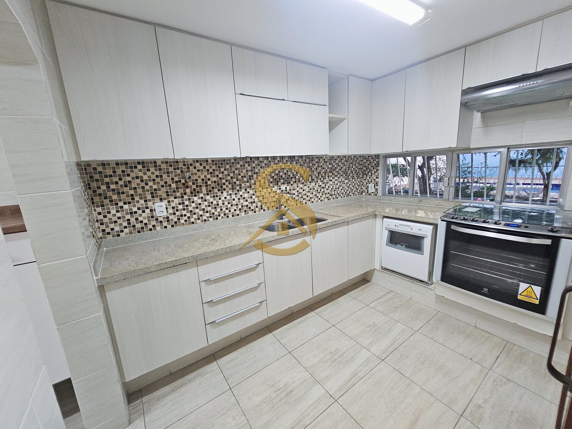 Casa, 3 quartos, 229 m² - Foto 19