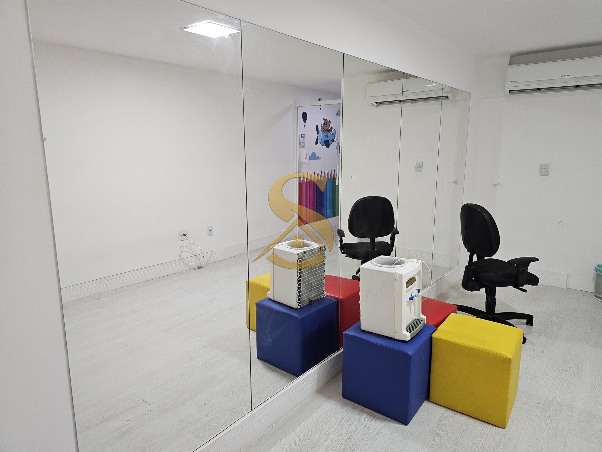 Sala-Conjunto, 24 m² - Foto 3