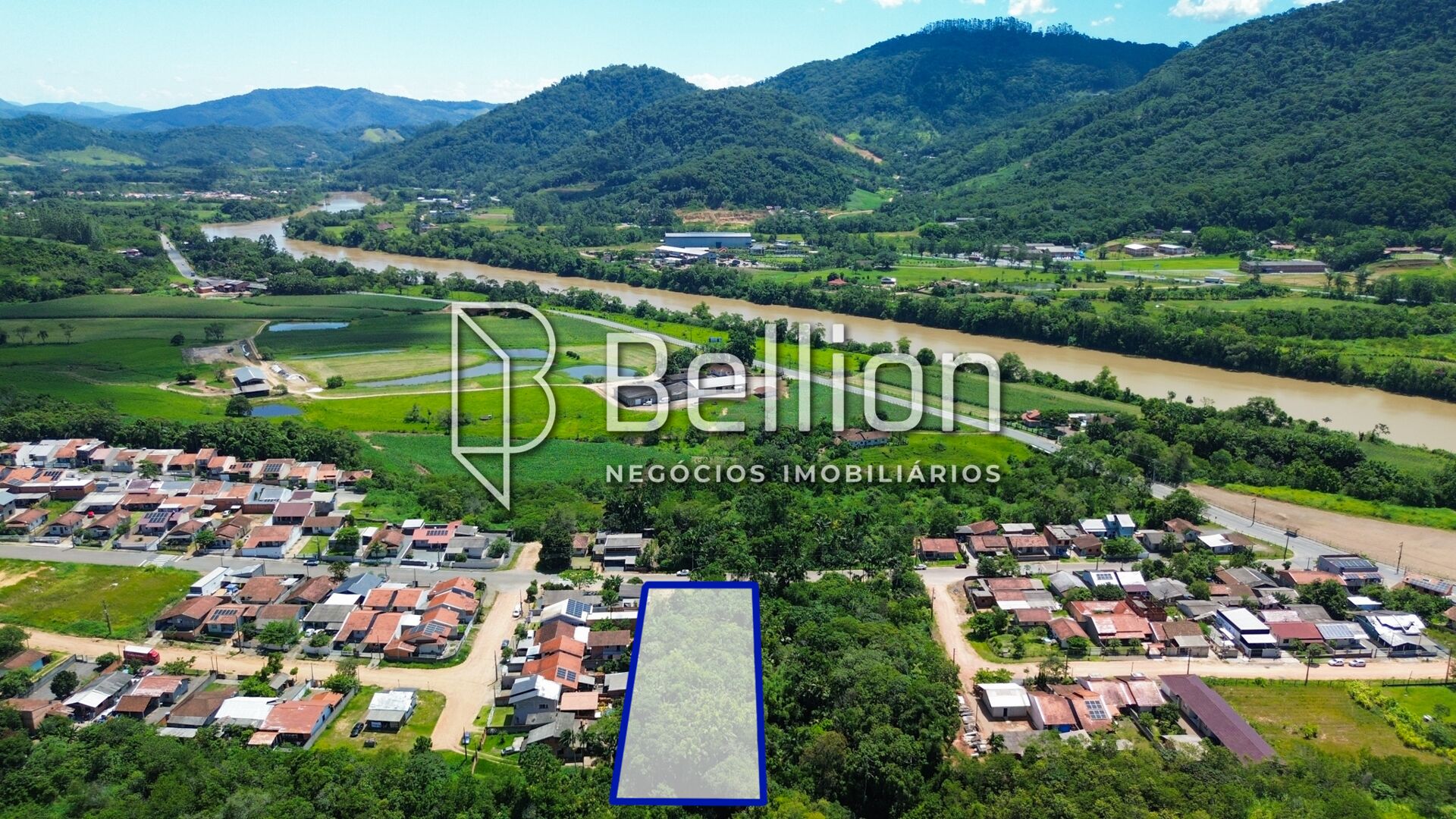 Terreno urbano de 3.950 m no Warnow em Indaial, próximo à praça do Jeep clube. — foto 4