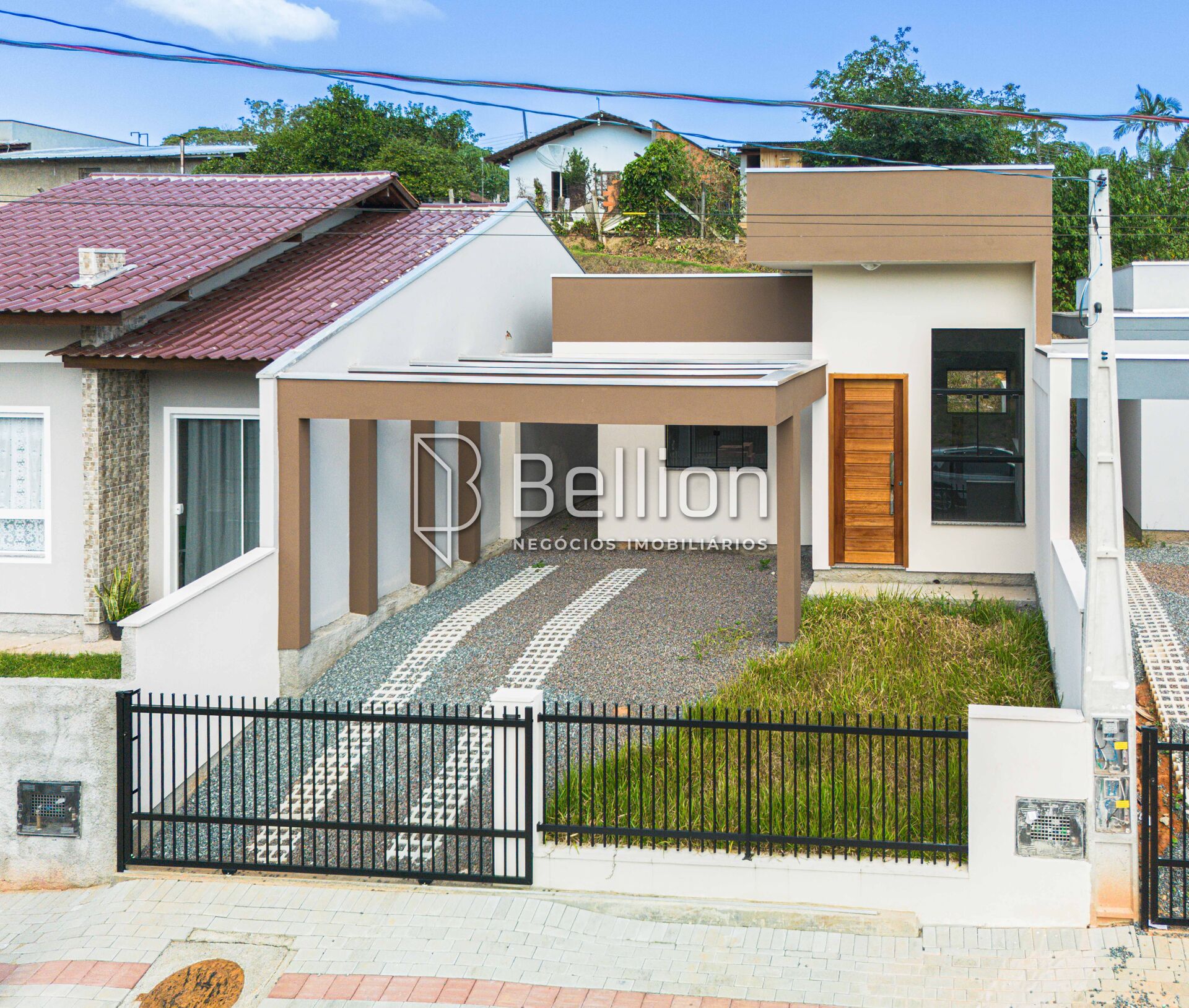 Casa nova moderna com suíte e pé direito alto no Bairro Mulde em Indaial! - foto 1