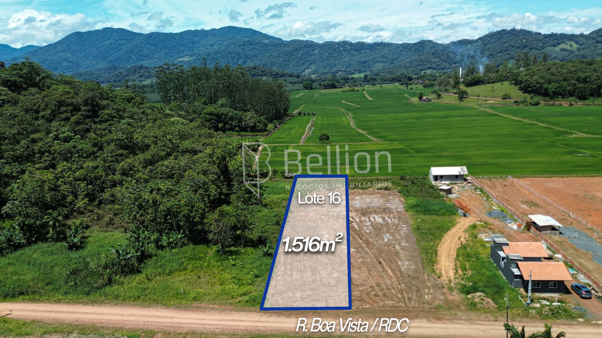 Terreno amplo no Centro de Rio dos Cedros - excelente potencial - foto 1