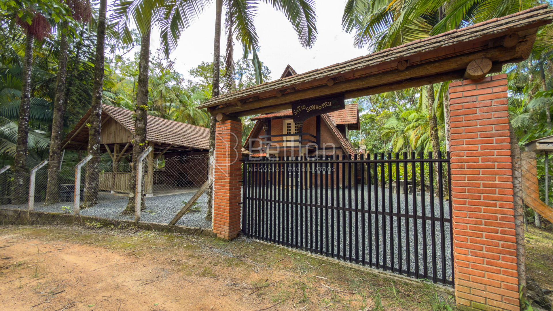 Sítio encantador em Rio dos Cedros - Bairro Rio Cunha — foto 4