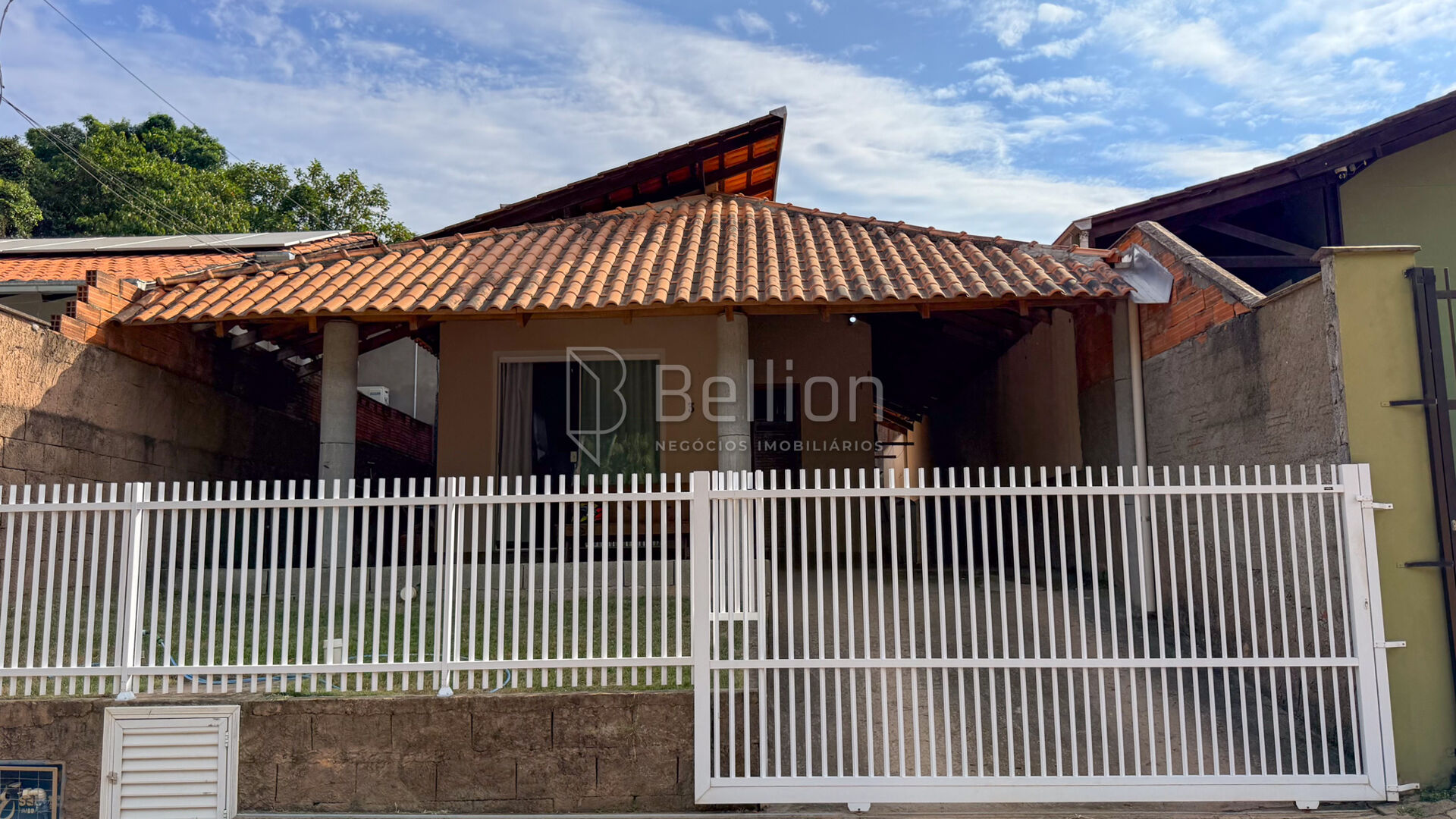 Casa geminada em Timbó com 2 dormitórios, semi mobiliada e apta para financiamento - foto 1