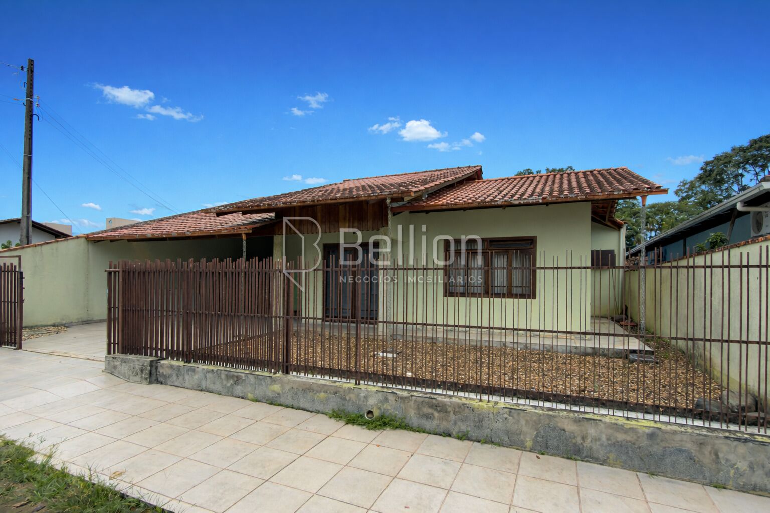 Espaço, localização e conforto no Tapajós - Indaial! - foto 1