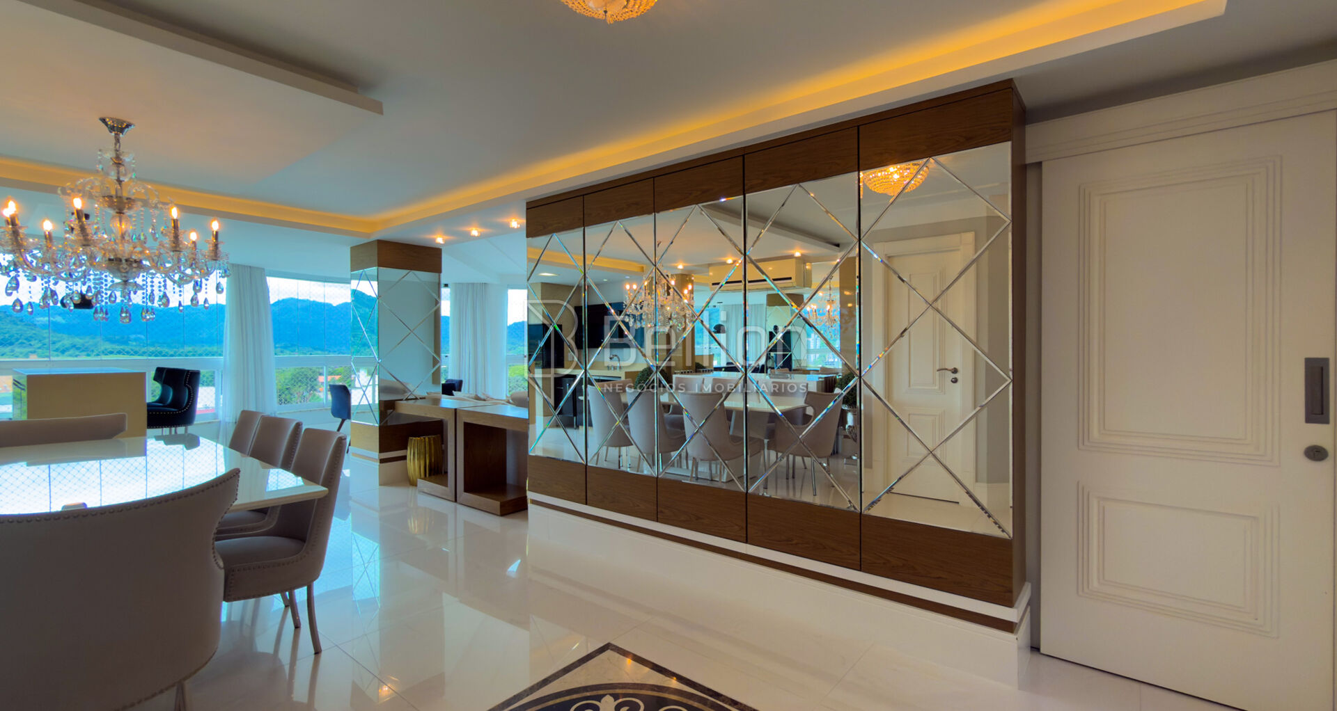 Apartamento mobiliado com 3 suítes no Centro de Timbó — foto 4