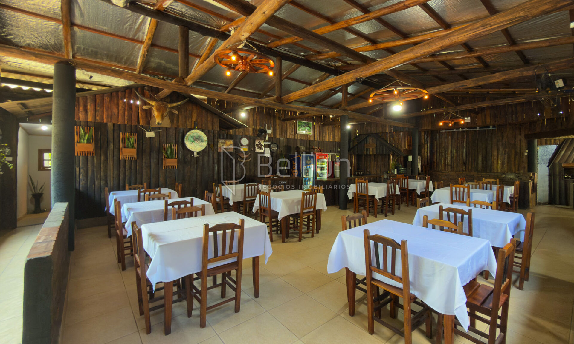 Imóvel versátil, com renda ativa e potencial de crescimento em Rodeio — foto 2