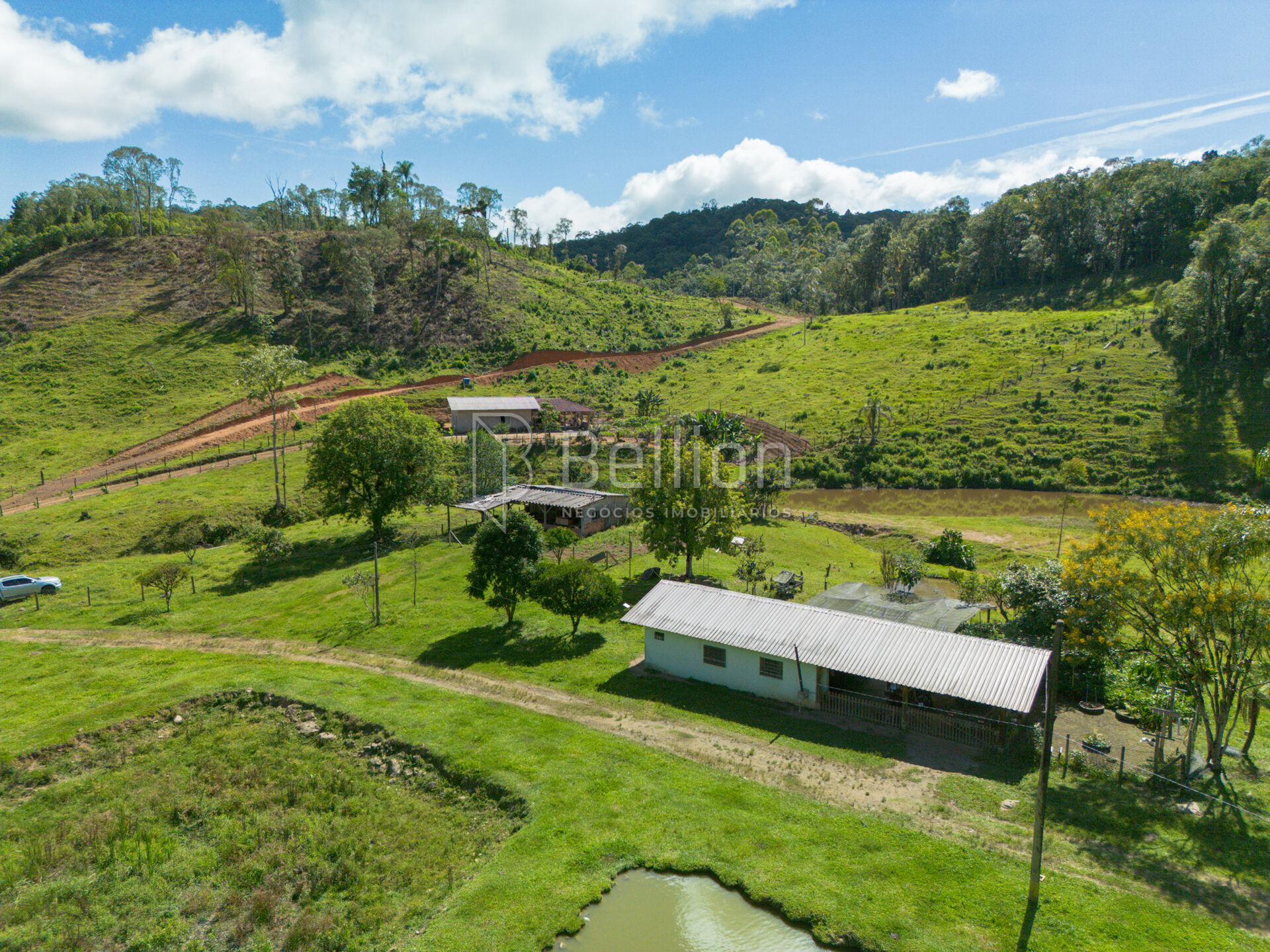 Sítio completo com lagoas, ribeirão e nascente em Rio dos Cedros — foto 5