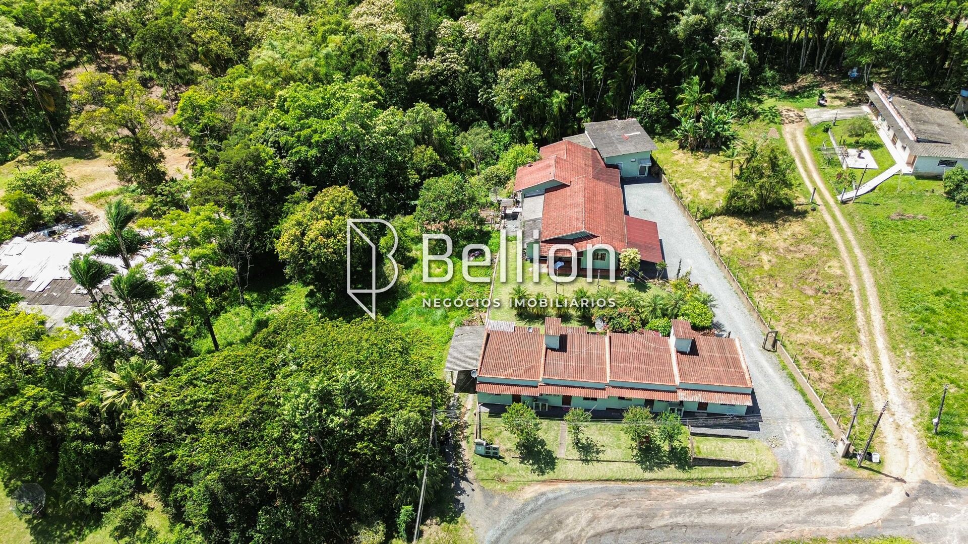 Conjunto de casas e terreno com 4.246m no bairro Divinéia - Rio dos Cedros — foto 4