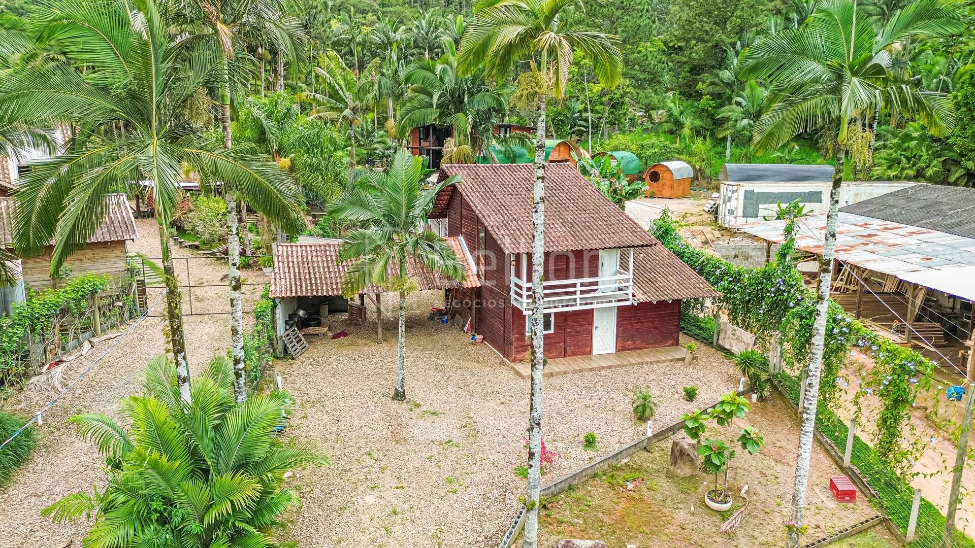Casa em Rodeio no bairro Kaspereit, com amplo terreno e área de festas - foto 1