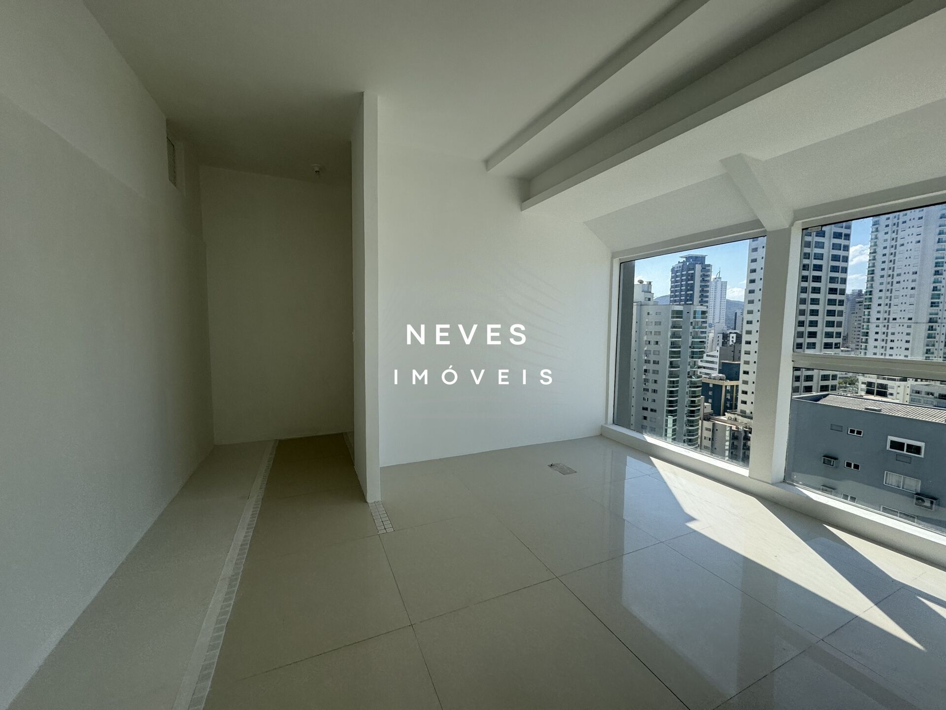 Sala-Conjunto, 555 m² - Foto 13