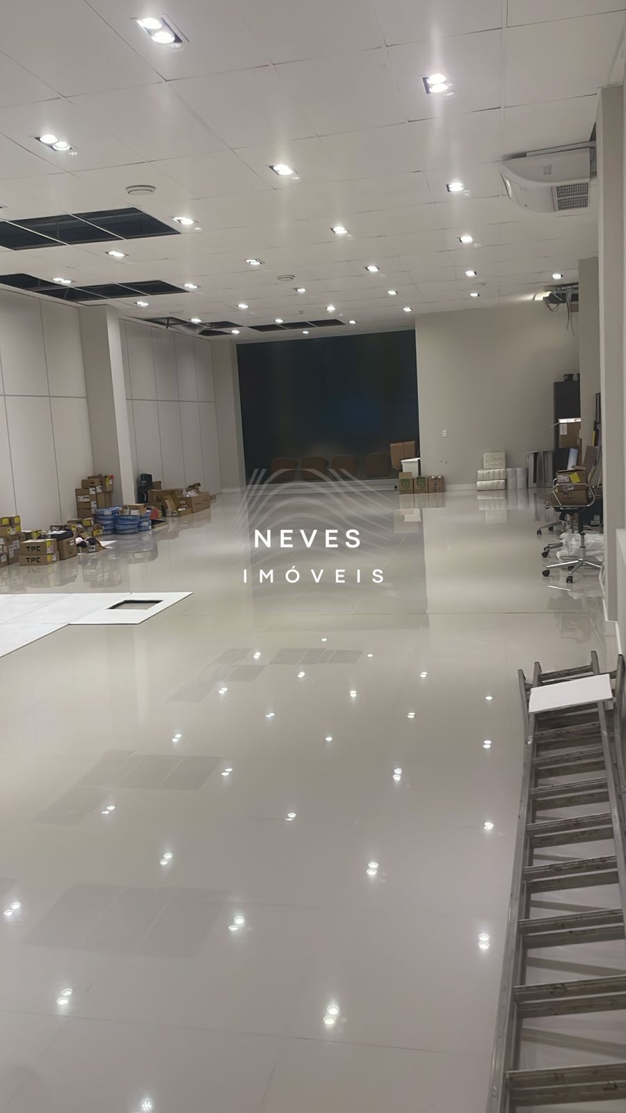 Sala-Conjunto, 250 m² - Foto 2