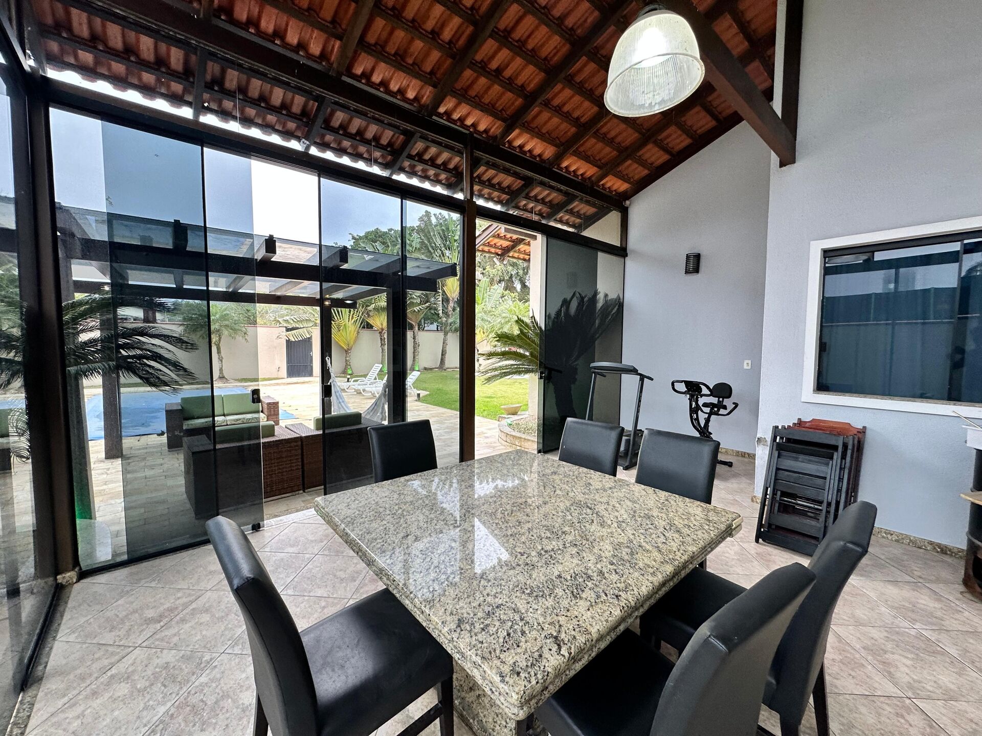 Casa, 3 quartos, 300 m² - Foto 11