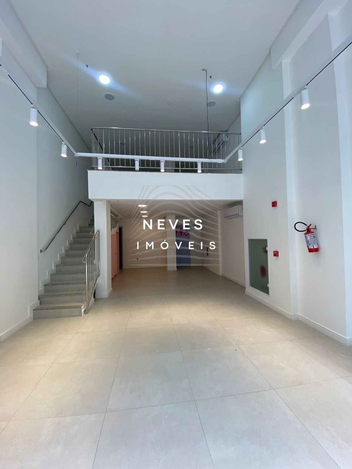 Sala-Conjunto, 108 m² - Foto 1